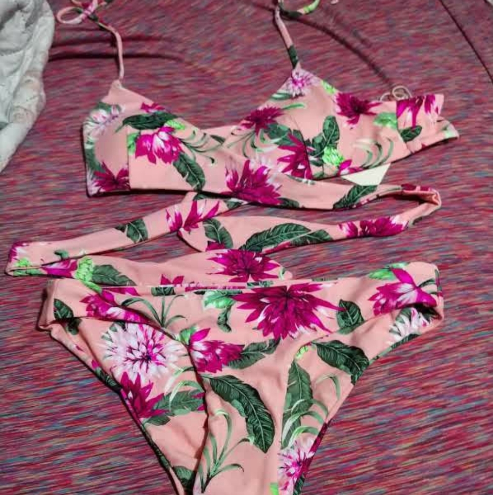 Tori Praver wrap bikini